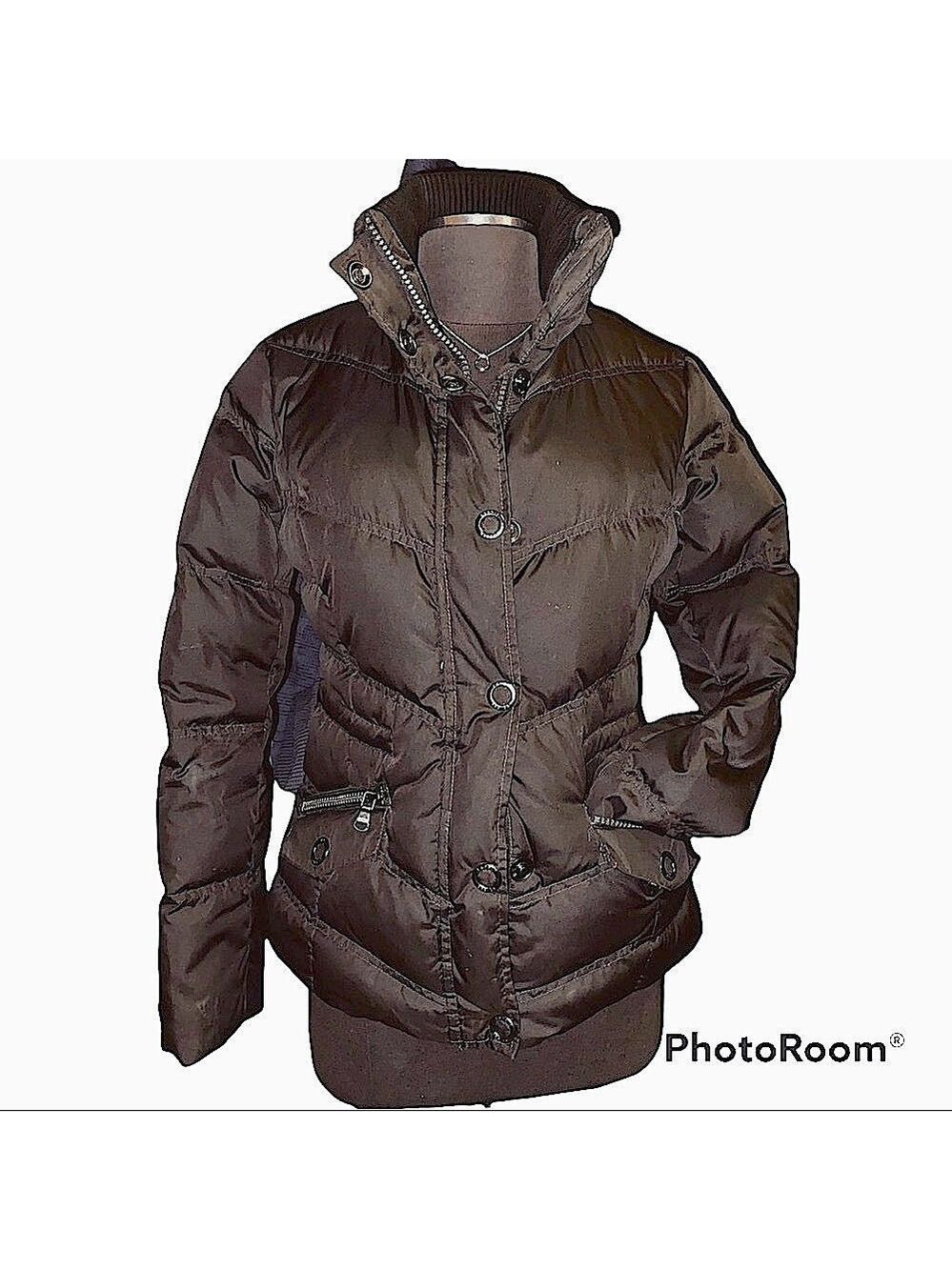 Esprit| Black Puffer Jacket With Removable Hood & Faux Fur. Small